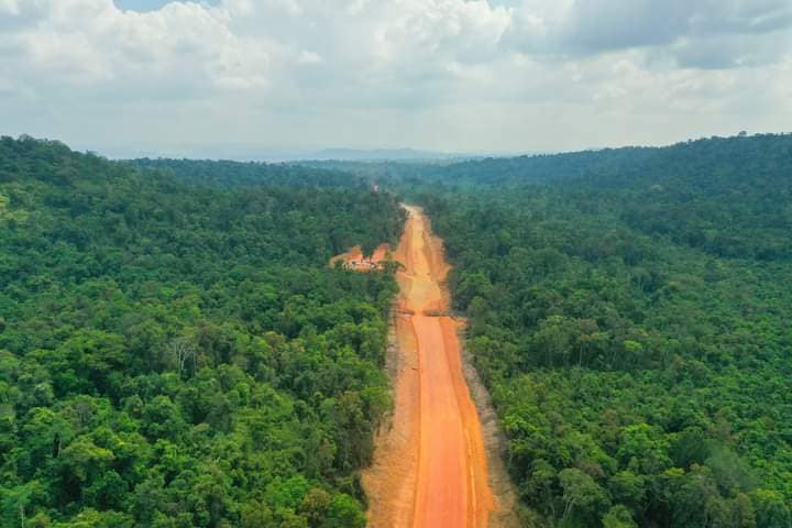 គម្រោងសាងសង់ផ្លូវជាតិលេខ១០ សម្រេចបាន៤៨,៧៧%ហើយ