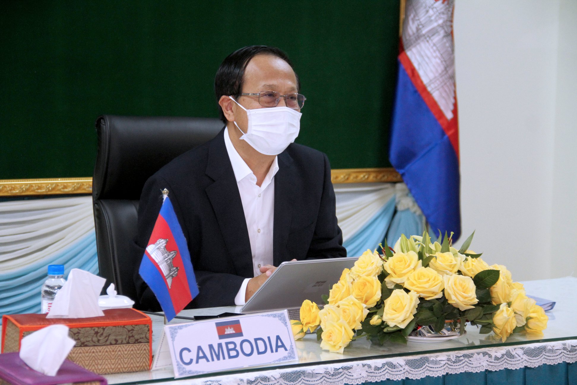 រដ្ឋាភិបាល​បង្កើត​ផ្សារ​អន​ឡាញ​ដើម្បី​ជួយ​សហគ្រាស​ធុន​តូច និង​មធ្យម​ក្នុងស្រុក​