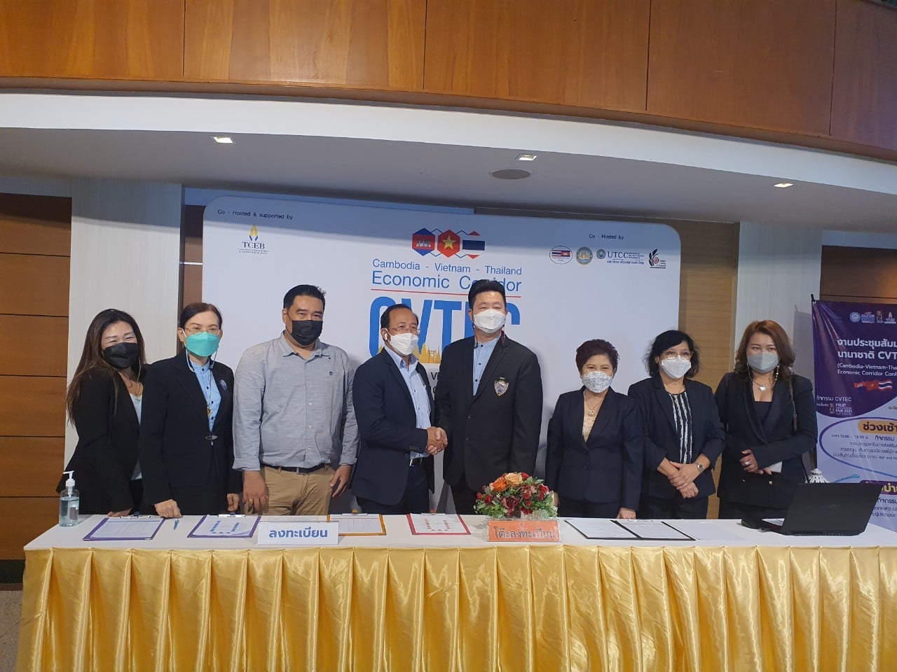 កម្ពុជា-ថៃចាប់ដៃគ្នាក្នុងការធ្វើពាណិជ្ជកម្មផ្លែឈើ