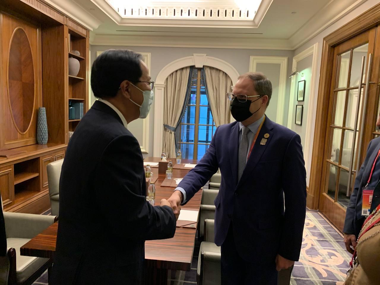 កម្ពុជា-រុស្សីប្តេជ្ញាពង្រឹងកិច្ចសហប្រតិបត្តិការលើវិស័យ សេដ្ឋកិច្ច ពាណិជ្ជកម្ម និងវិនិយោគរវាងប្រទេសទាំងពីរ